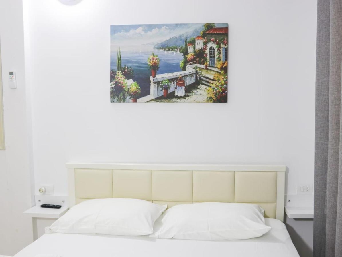 Essos Villas Dhërmi Extérieur photo