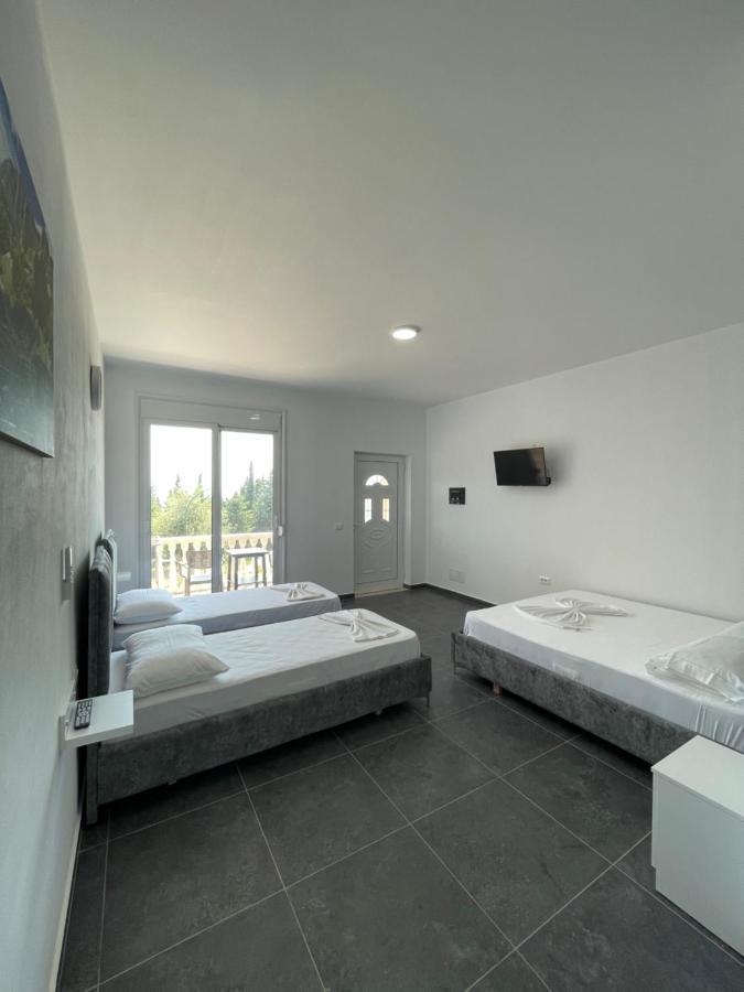 Essos Villas Dhërmi Extérieur photo