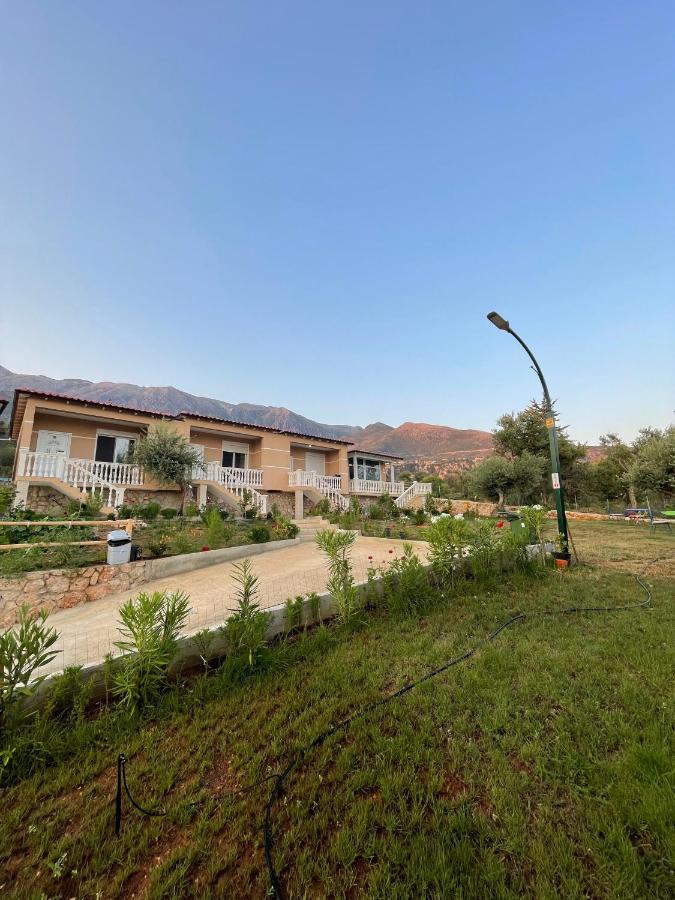 Essos Villas Dhërmi Extérieur photo