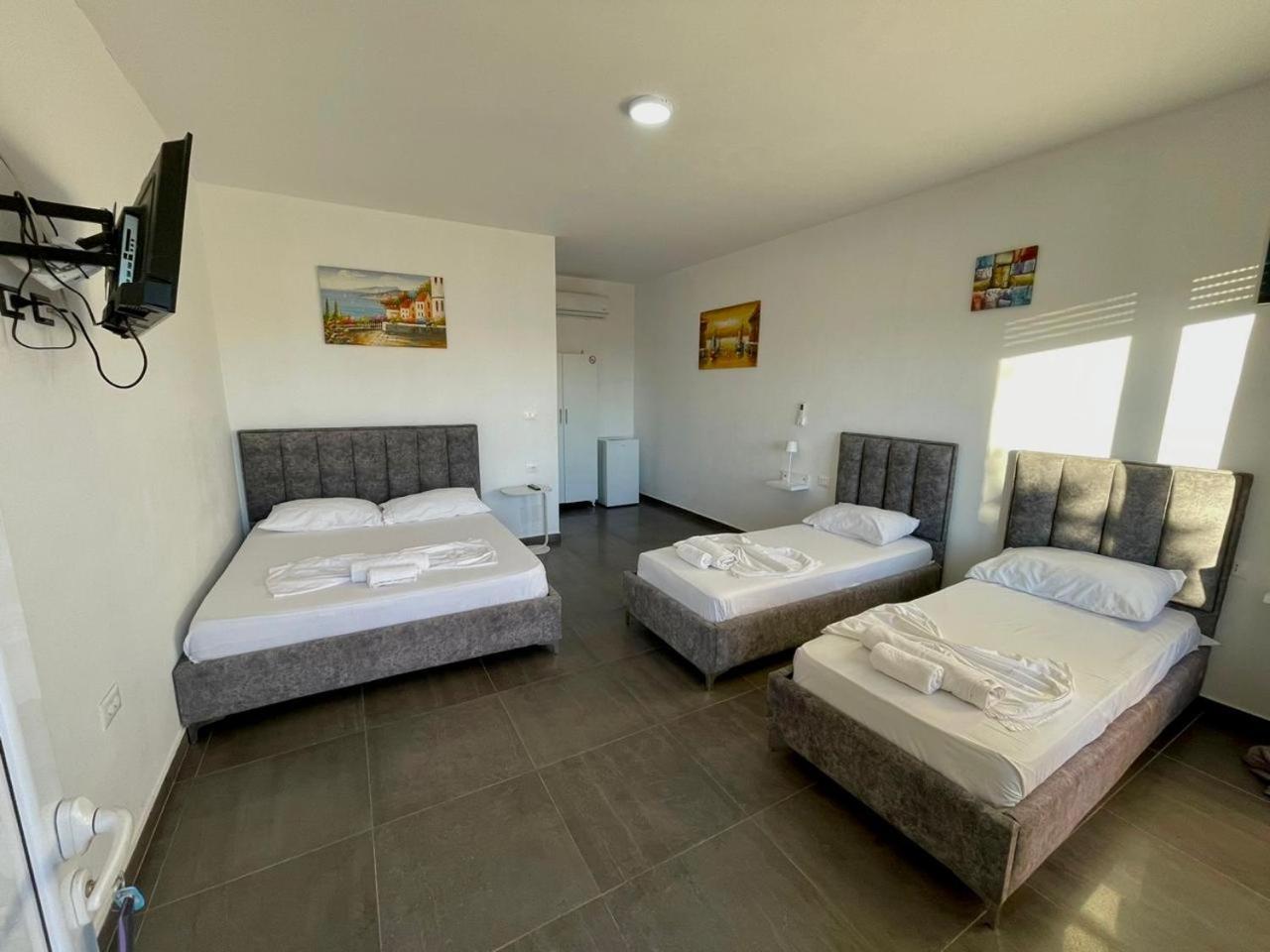 Essos Villas Dhërmi Extérieur photo